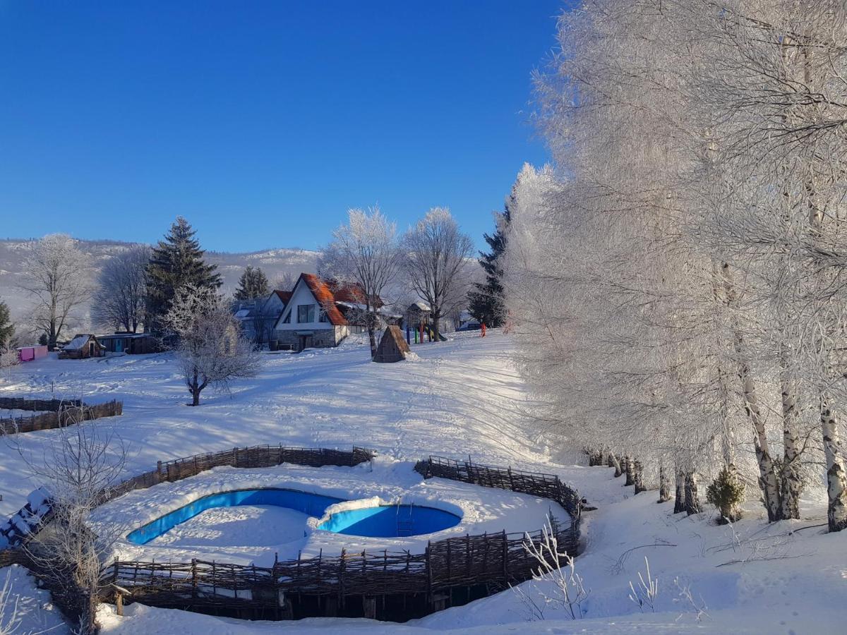 Hotel Etno Selo Montenegro Plužine Exteriér fotografie