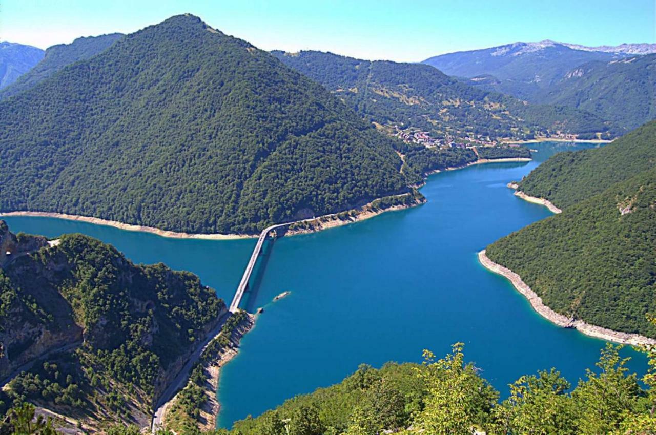 Hotel Etno Selo Montenegro Plužine Exteriér fotografie